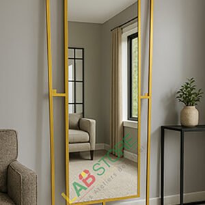 Miroir en métal doré