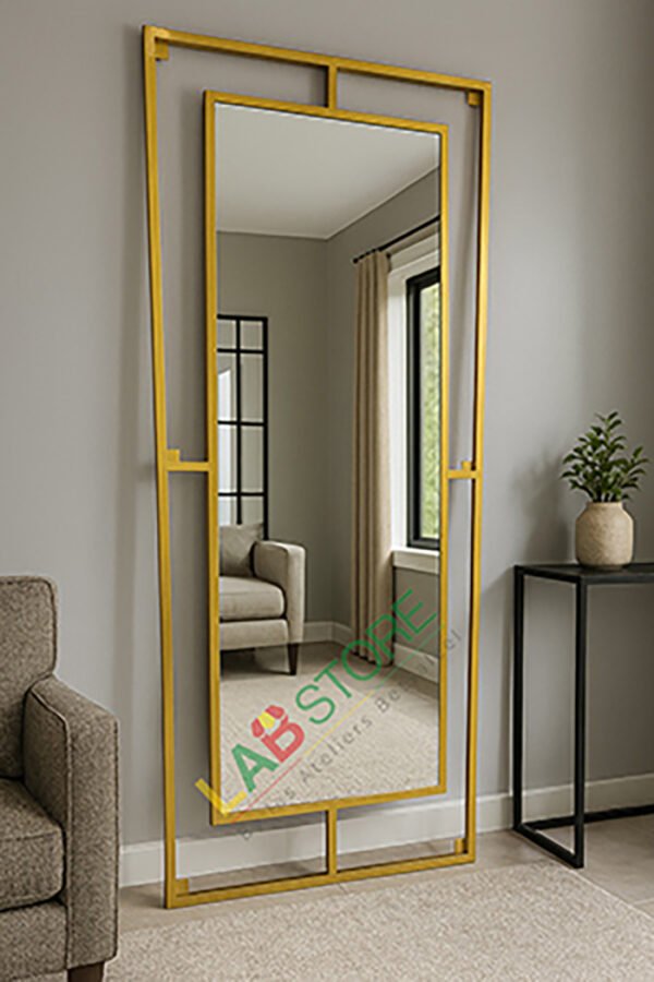 Miroir en métal doré