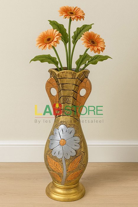 Vase décoratif en relief floral